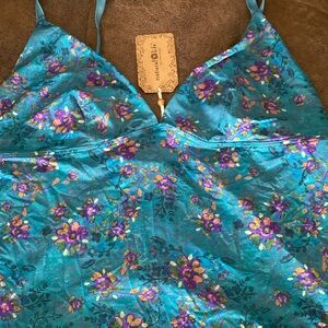 Natural Life Cropped cami